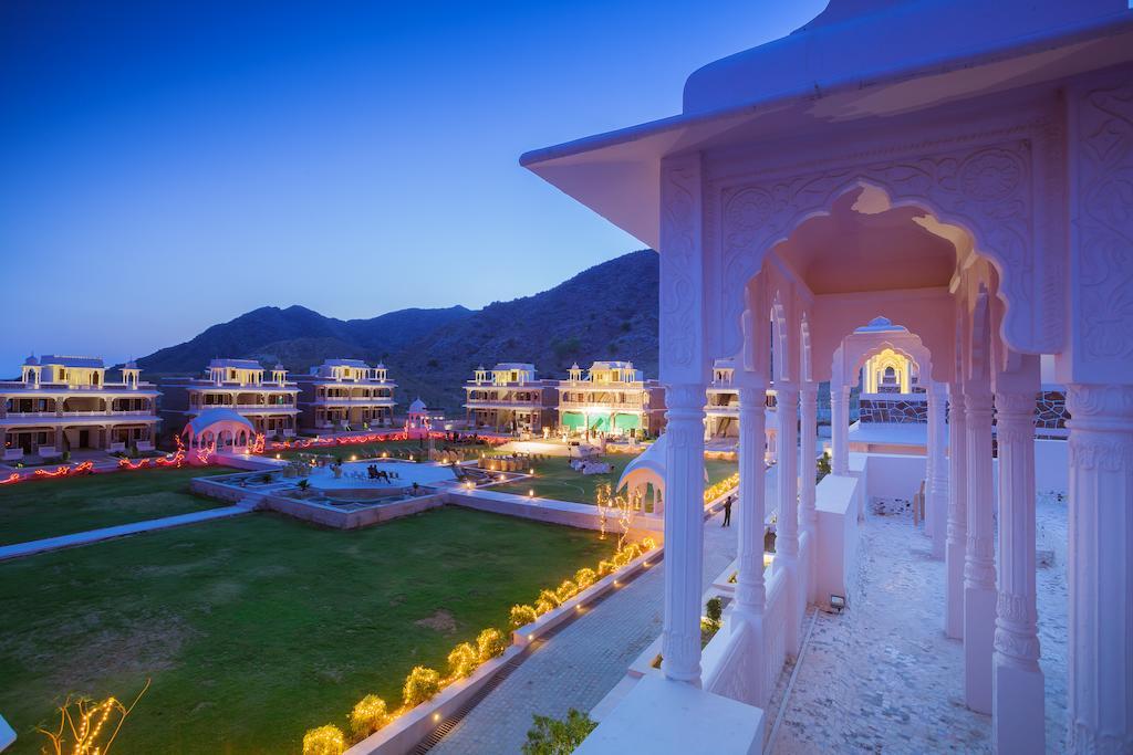Bhanwar Singh Palace Hokaran Exteriör bild