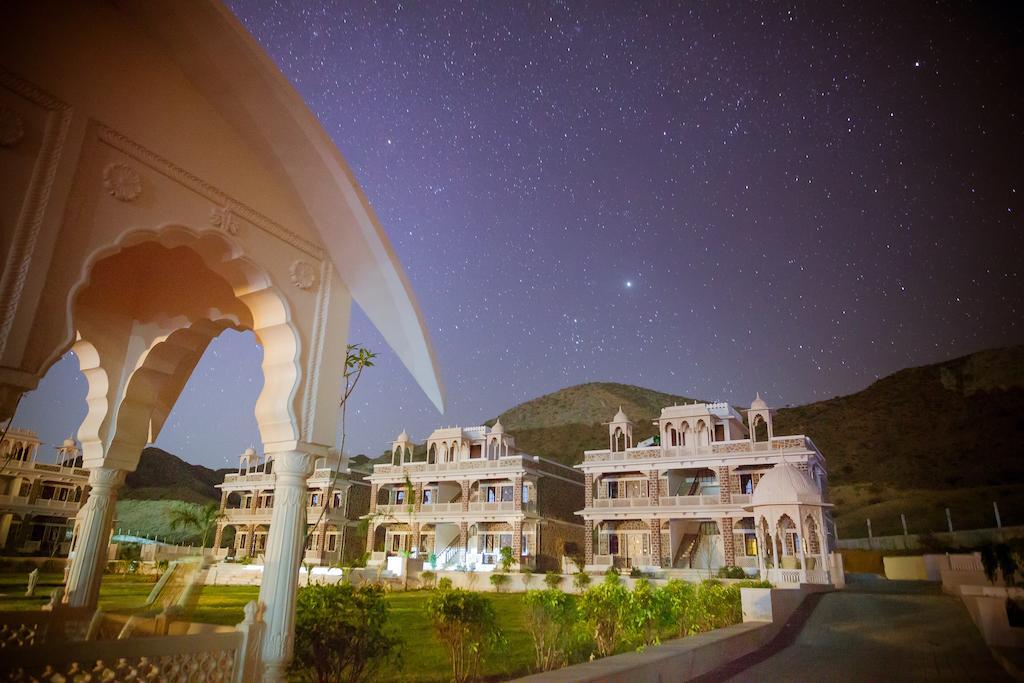 Bhanwar Singh Palace Hokaran Exteriör bild