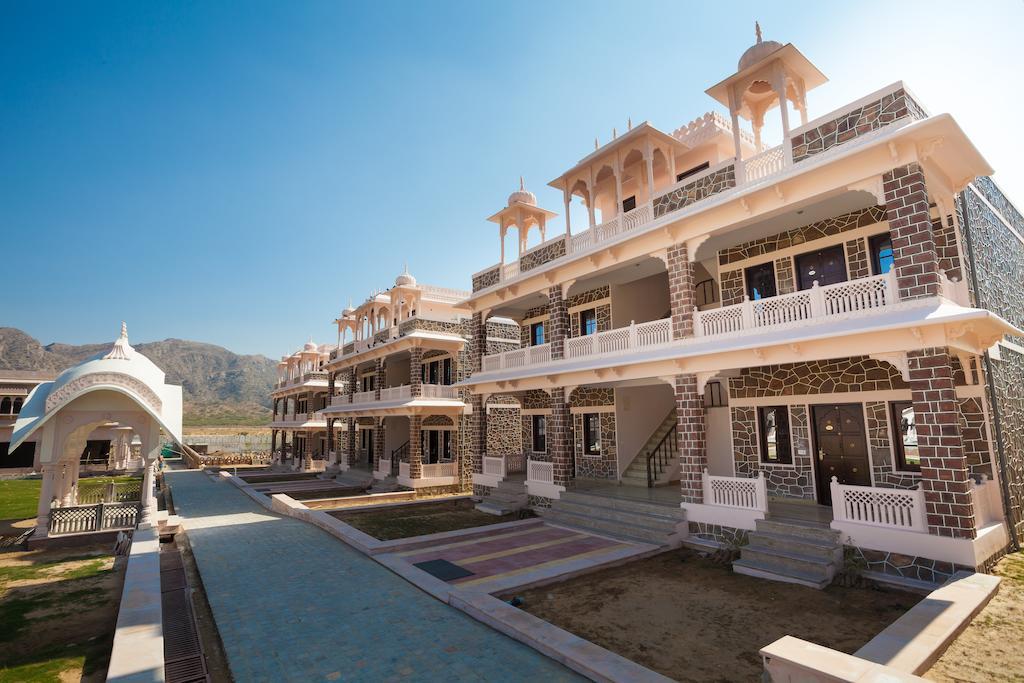 Bhanwar Singh Palace Hokaran Exteriör bild