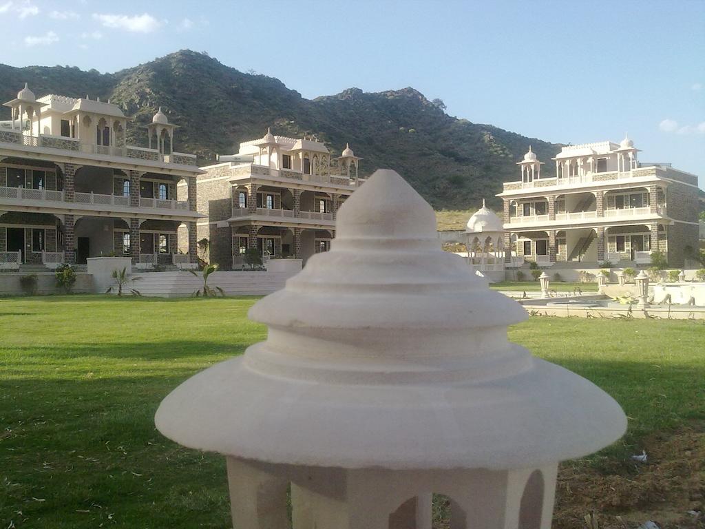 Bhanwar Singh Palace Hokaran Exteriör bild